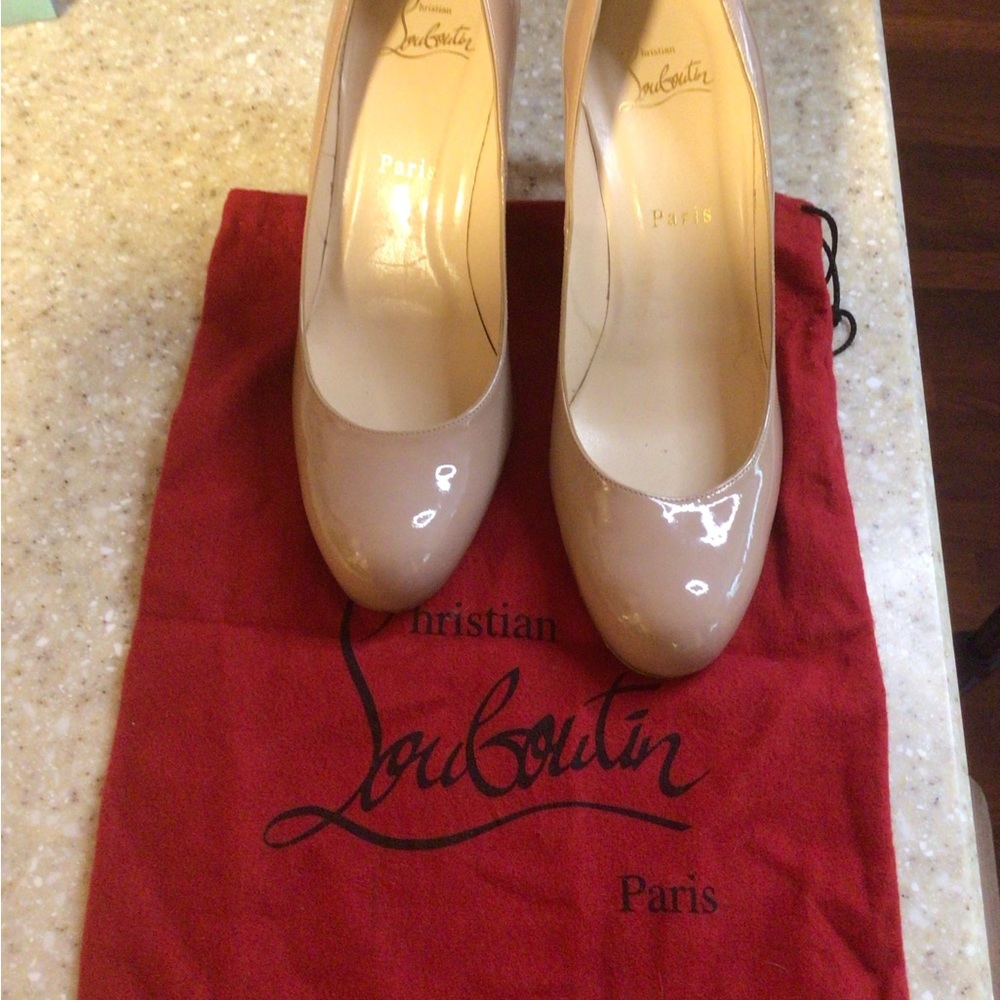 Christian Louboutin Dolly Pump